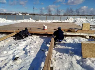 House based on the “Barnhouse 110” design, Moscow Region: SIP panel floor at level 0