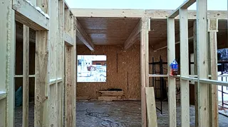 Eingeschossiges Haus nach Projekt „Sabawa“, Dorf Dyakovo: Innenwände