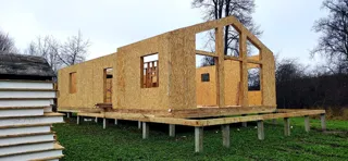 122 m² house built to a custom design, Alferevo village: wall assembly