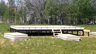 Haus nach Projekt „Musa“, Cottage-Siedlung „Schiwopisnyj bereg“: Fundament und Grundrahmen