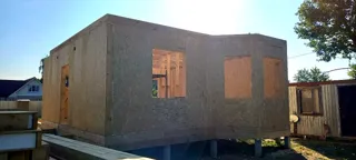 Haus 123,5 m² nach individuellem Projekt, Furmanov: Wandmontage