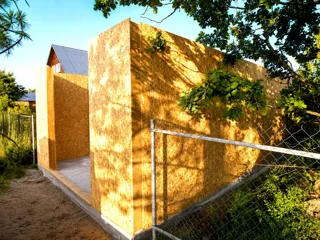 Garage nach individuellem Projekt, Gebiet Iwanowo: Wandmontage