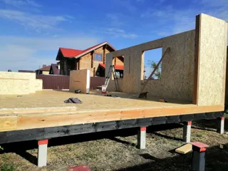 Haus nach individuellem Entwurf, Samara: Wandmontage