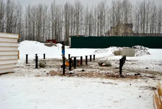 House based on the “Vega” design, Yaroslavl Region: foundation and sill strapping