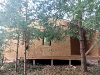 Datscha nach Projekt „Barnhouse 76.1“, Gebiet Wladimir: Wandmontage