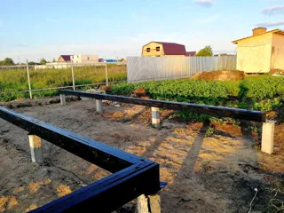 Haus nach individuellem Projekt, Dorf Kovarditsy: Fundament und Grundrahmen