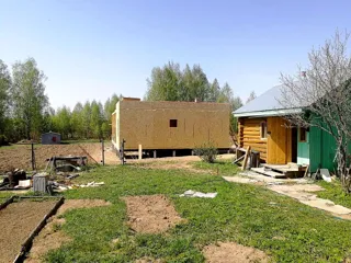 Haus nach Projekt „Mistika - E2.8“, Dorf Novoe: Wandmontage