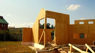 Haus nach individuellem Entwurf, Region Belgorod: Wandmontage
