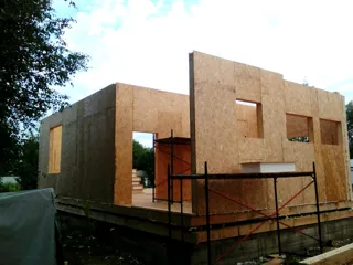 Haus nach individuellem Entwurf, Region Jaroslawl: Wandmontage