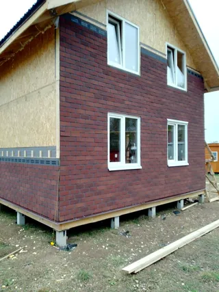 Haus nach Projekt „Awdeewo“, Dorf Pokrov: Fassadenverkleidung
