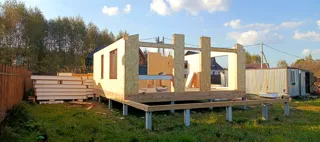 Custom-design house, Nastasino village: wall assembly