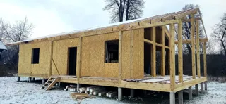 122 m² house built to a custom design, Alferevo village: roofing
