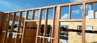 Haus nach Projekt „Amelija“, Gebiet Iwanowo: Wandmontage
