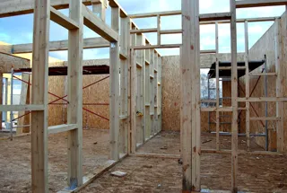 “111” projeli ev, Ivanovo: iç bölme duvarları