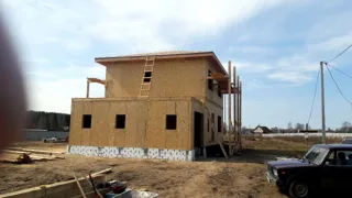 Garage nach Projekt „Slawjanka mini + Garage“, Dorf Nazarovo: zweites Obergeschoss und Dachgeschoss