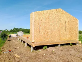 Özel projeye göre 54 m² ev, Zverintsy köyü: duvar montajı