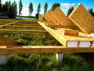 168,61 m² house built to a custom design, Yaroslavl Region: SIP panel floor at level 0