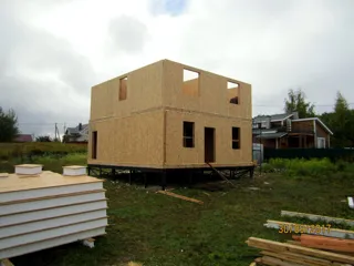 Haus nach Projekt „Platon“, Nizhniy Novgorod: Wandmontage