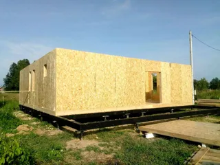 Haus nach individuellem Entwurf, Dorf Fedosovo: Wandmontage