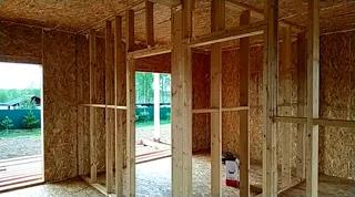 Haus nach Projekt „Mistika - E2.8“, Dorf Novoe: Innenwände