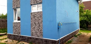 Haus nach Projekt „Dorofejewo“, Kovrov: Fassadenverkleidung