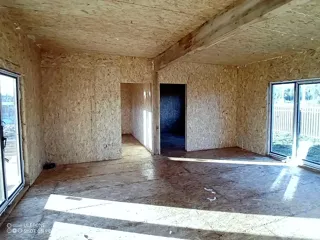 Haus nach Projekt „HiTech 91“, Dorf Zabore: Innenwände