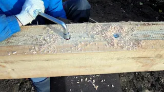 Haus nach Projekt „Solo“, Siedlung Vichuga: Fundament und Grundrahmen