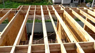 Custom-design house, Zhukovo village: second floor and attic floor