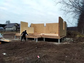 House based on the “Style 44.2.8” design, Lipovitsy village: wall assembly