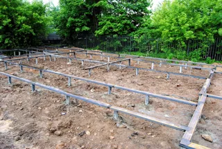 Haus nach Projekt „Pegas-2“, Gebiet Moskau: Fundament und Grundrahmen