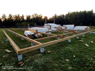 Haus nach Projekt „Barnhouse 110“, Dorf Ivantsevo: Fundament und Grundrahmen