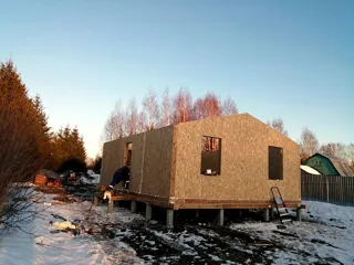 Haus 65,4 m² nach individuellem Projekt, Dorf Striznevo: Wandmontage