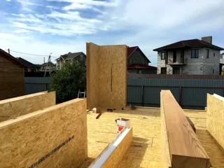 Haus nach individuellem Entwurf, Samara: Wandmontage