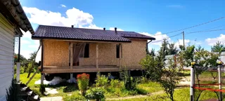 Haus nach individuellem Entwurf, Dorf Kudrino: fertiges Gebäude