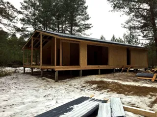 “Barnhouse 110” projesine göre ev, Vidogoshchi köyü: tamamlanmış ev