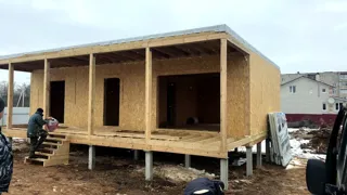 Haus nach Projekt „Mistika - K2.8“, Strunino: Wandmontage