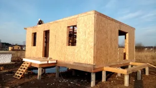 House based on the “Ermak” design, Chkalova settlement: wall assembly
