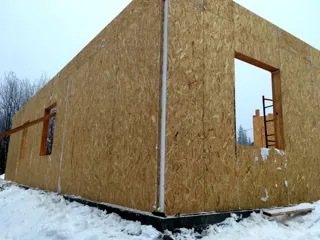 Özel projeli ev, Murmansk: duvar montajı
