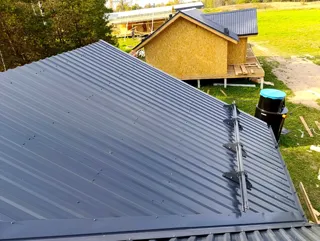 Custom-design house, Ivanovo Region: roofing