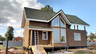 Haus nach Projekt „Sarja“, Kazan: Fassadenverkleidung