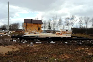 Haus nach Projekt „Metschta VB“, Dorf Ivantsevo: Fundament und Grundrahmen