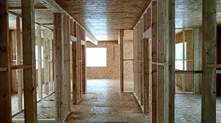 Eingeschossiges Haus nach Projekt „Sabawa“, Dorf Dyakovo: Innenwände