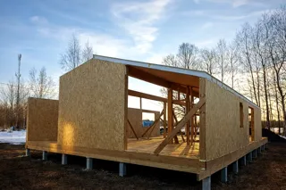 Haus nach individuellem Entwurf, Gebiet Kostroma: Wandmontage