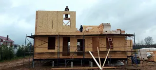 Haus nach individuellem Entwurf, Siedlung Severnyy: zweites Obergeschoss und Dachgeschoss