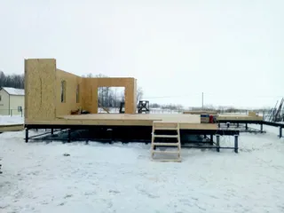 Haus nach individuellem Entwurf, Dorf Ivanovskoe: Wandmontage