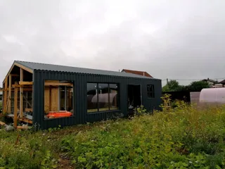 “Barnhouse 76.1” projesine göre ev, Leningrad bölgesi: tamamlanmış ev