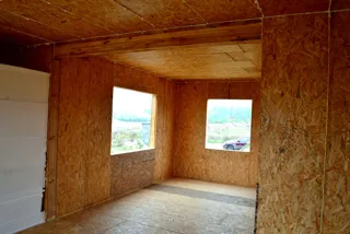 Haus nach Projekt „Prestisch“, Ivanovo: Innenwände