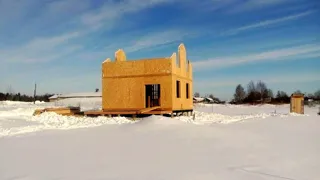 Haus nach Projekt „Dmitrowo“, Dorf Lupychevo: Wandmontage