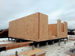 Custom-design house, Kostroma: wall assembly