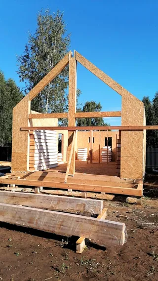 Haus 76 m² nach individuellem Projekt, Dorf Emelyanka: Wandmontage